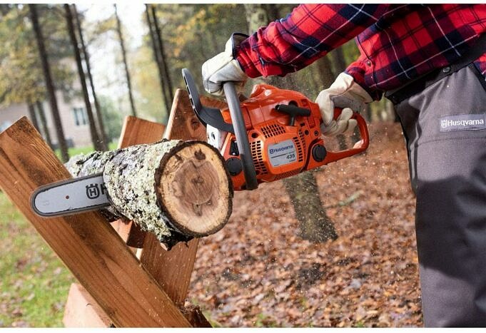 9 Best Chainsaws For Large Trees In 2022 Reviews