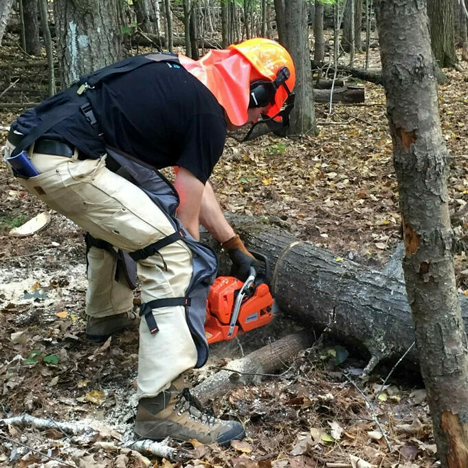 How Do You Straighten A Chainsaw Bar?